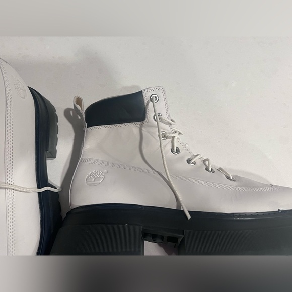 NEW Timberland SKY 6 Inch Lace Up Platform Boots White‎ Nubuck Size 8 Leather - Picture 9 of 10